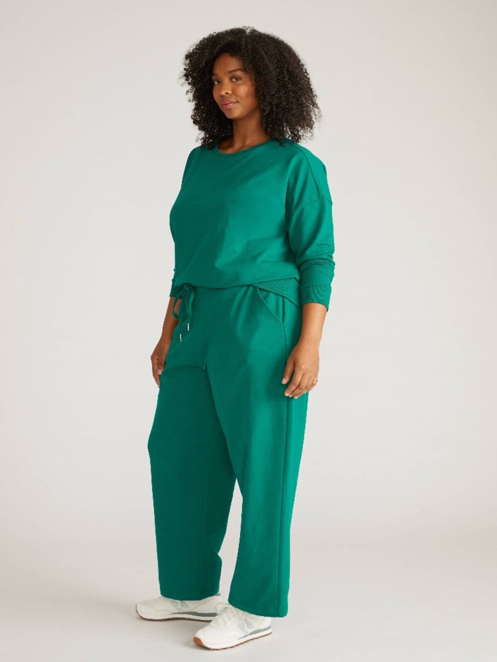 Hayes Classic Sweatshirt - Aventurine